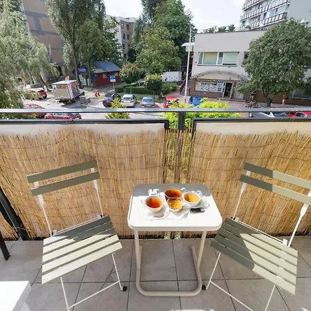 Atenska Modern Praga By Renters Apartman Varsó