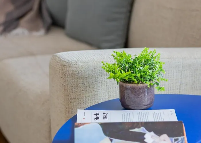 Atenska Modern Praga By Renters Varsó